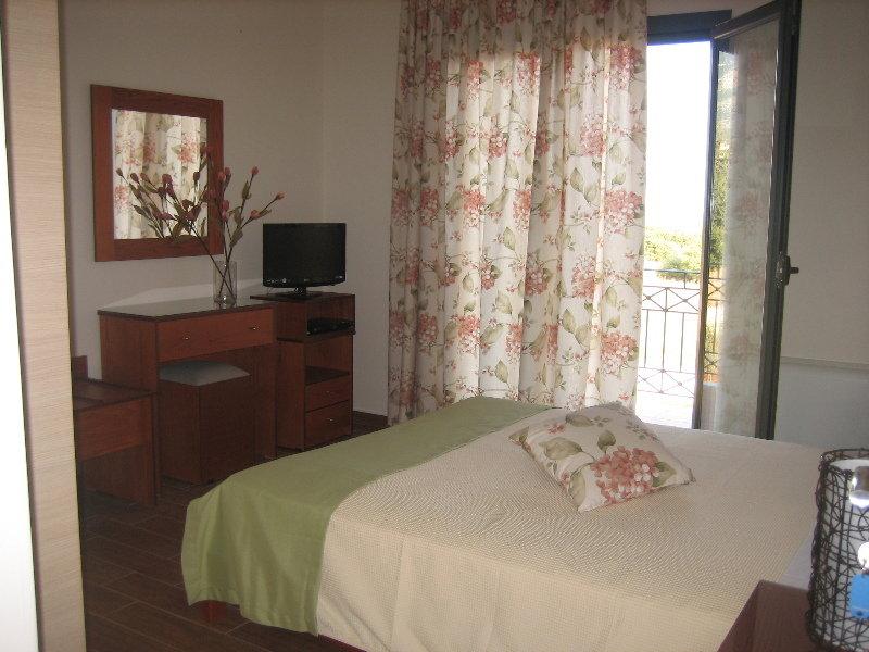 Korallis Villas Livathos  Экстерьер фото