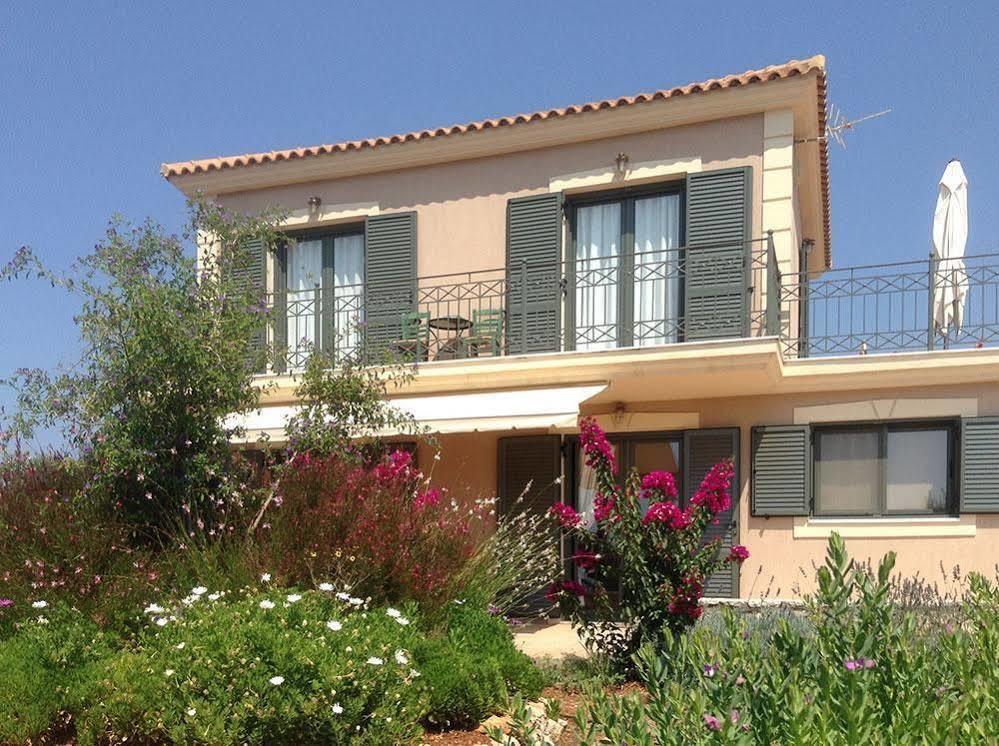 Korallis Villas Livathos  Экстерьер фото