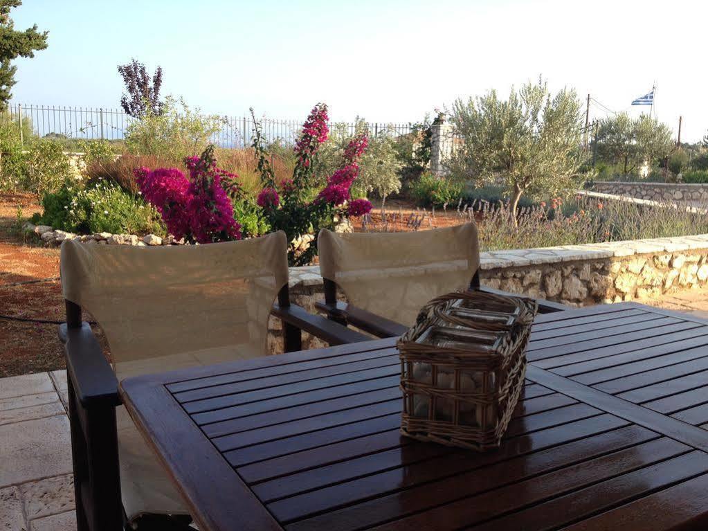 Korallis Villas Livathos  Экстерьер фото